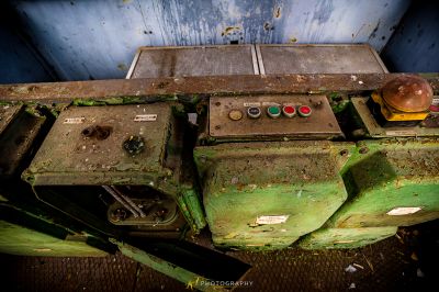 Eine schmutzige Maschine