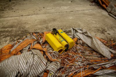 Ein gelbes Feuer Hydra