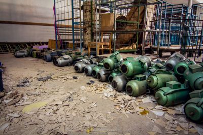 Ein Haufen alter grüner Feuerhydrate