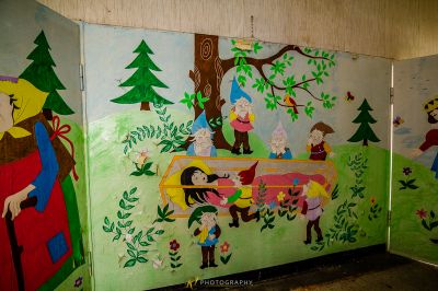 Ein Gemälde von Mann und Frau