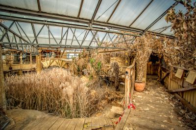 Ein Zimmer mit vielen Junks und Junks