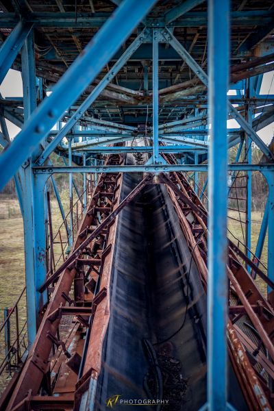 Ein großes Metallrohr