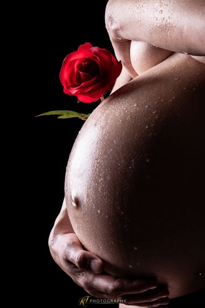 Der Bauch einer Frau